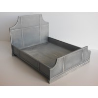 Cortina Bed in Aged Silver