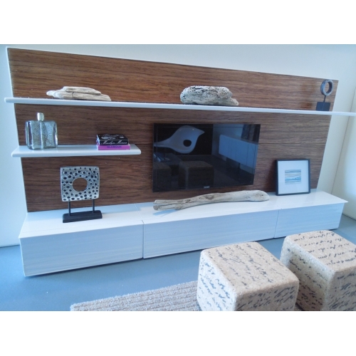 soho modern dollhouse
