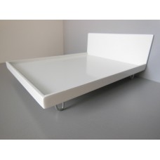 White V Leg Bed