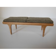 Nolan Bench in Cherry with Tan Cushion