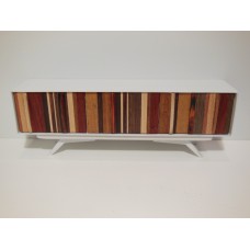 Fynn Console in M.U.T.T./White